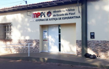 Irregularidade no fechamento de escolas é alvo de investigação no Piauí