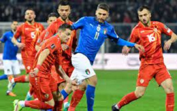 Itália perde para Macedônia e está fora da Copa pela 2ª vez seguida