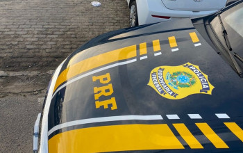 Homem morre após colidir caminhão contra telhado de casa em rodovia no Piauí