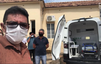 Prefeito Tim Medeiros entrega nova ambulância à Secretaria de Saúde de Capitão de Campos