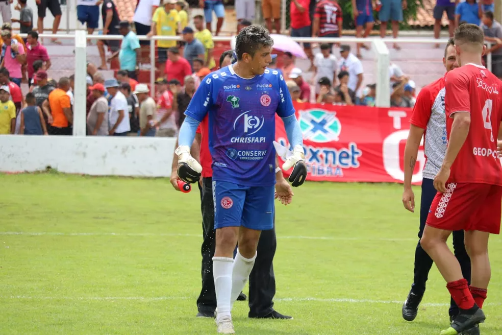 Jaílson, goleiro do 4 de Julho, é o titular na posição — Foto: Josiel Martins/GloboEsporte.com