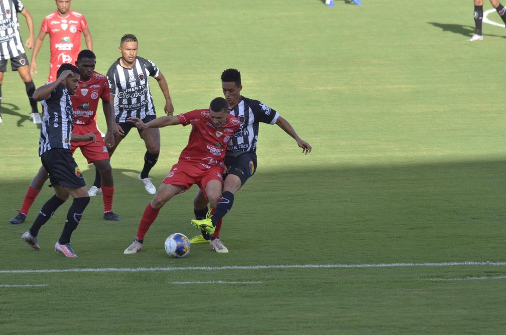 Botafogo-PB x 4 de Julho; Copa do Nordeste Botafogo-PB x 4 de Julho — Foto: Pedro Alves / ge